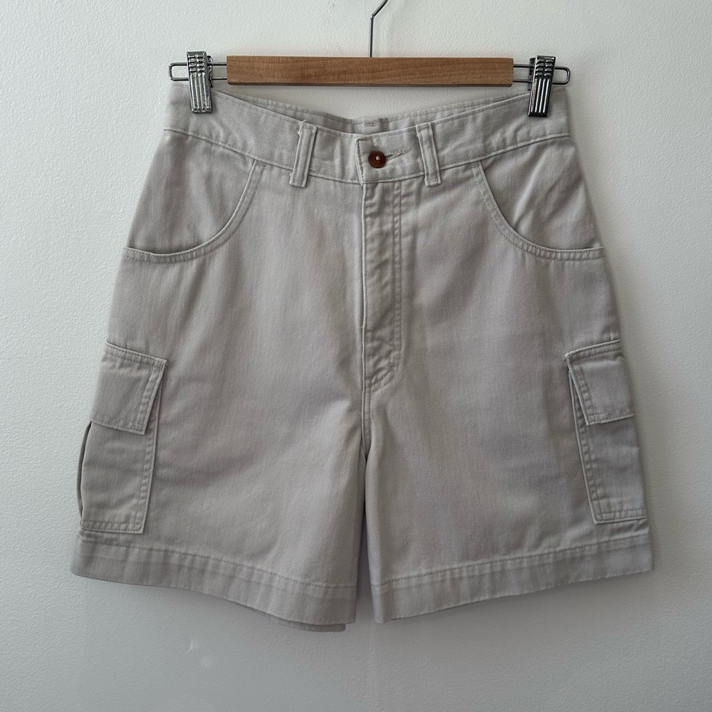W’s small vintage beige cargo high rise shorts